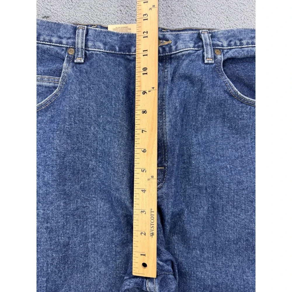 Wrangler Rugged Wear Jeans Men 38x30 Blue Relaxed Fit Straight Denim NWT‎